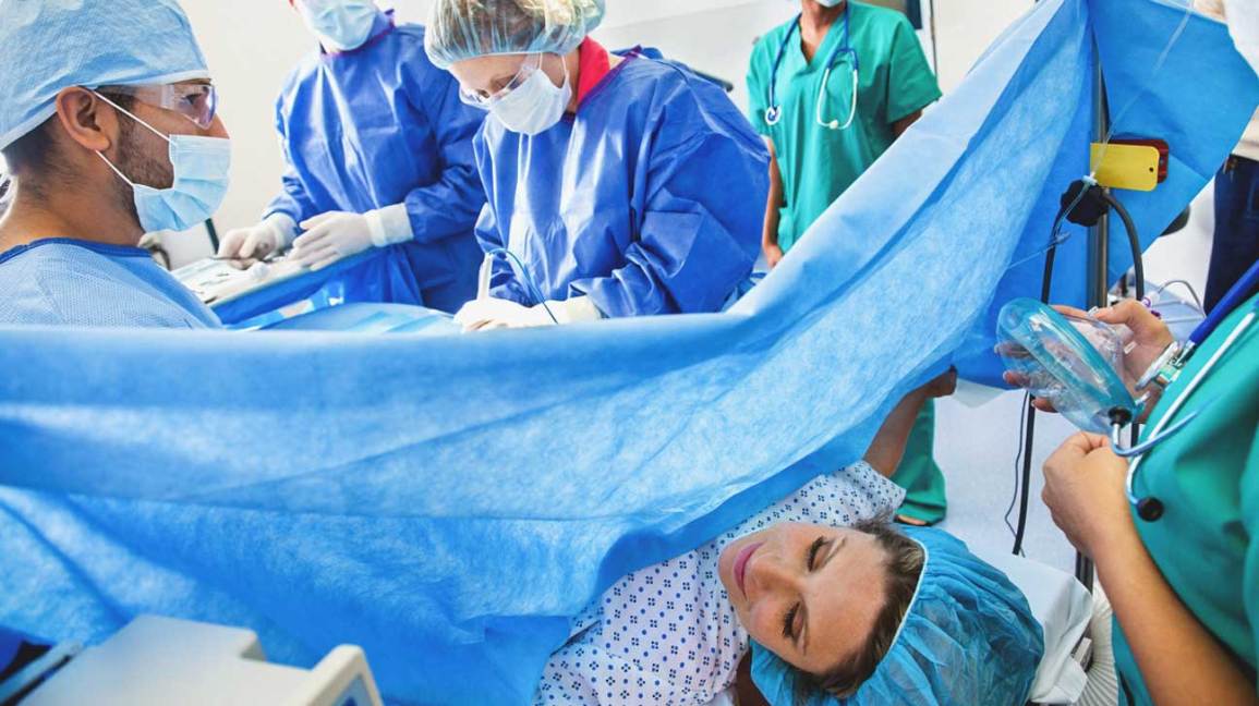 Анестезия при кесаревом сечении: всё о видах обезболивания и безопасности