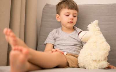 Синдром беспокойных ног у детей: найти причину и вернуть ребенку спокойный сон