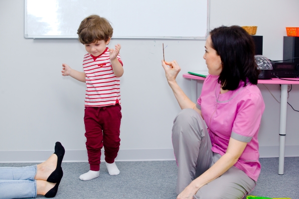 Атаксия у детей: найти причину нарушения координации и помочь ребенку