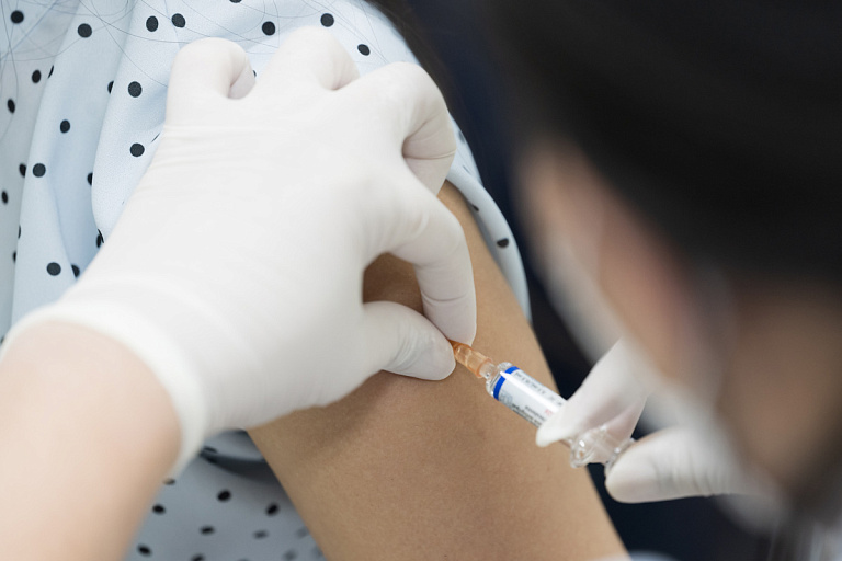 Бешенство у человека: полное руководство по симптомам, лечению и профилактике