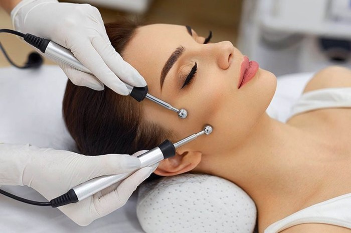Микротоковая терапия для лица и тела: ваш путь к омоложению без уколов