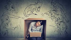 Избегающее расстройство личности (ИРЛ): как преодолеть страх и наладить жизнь