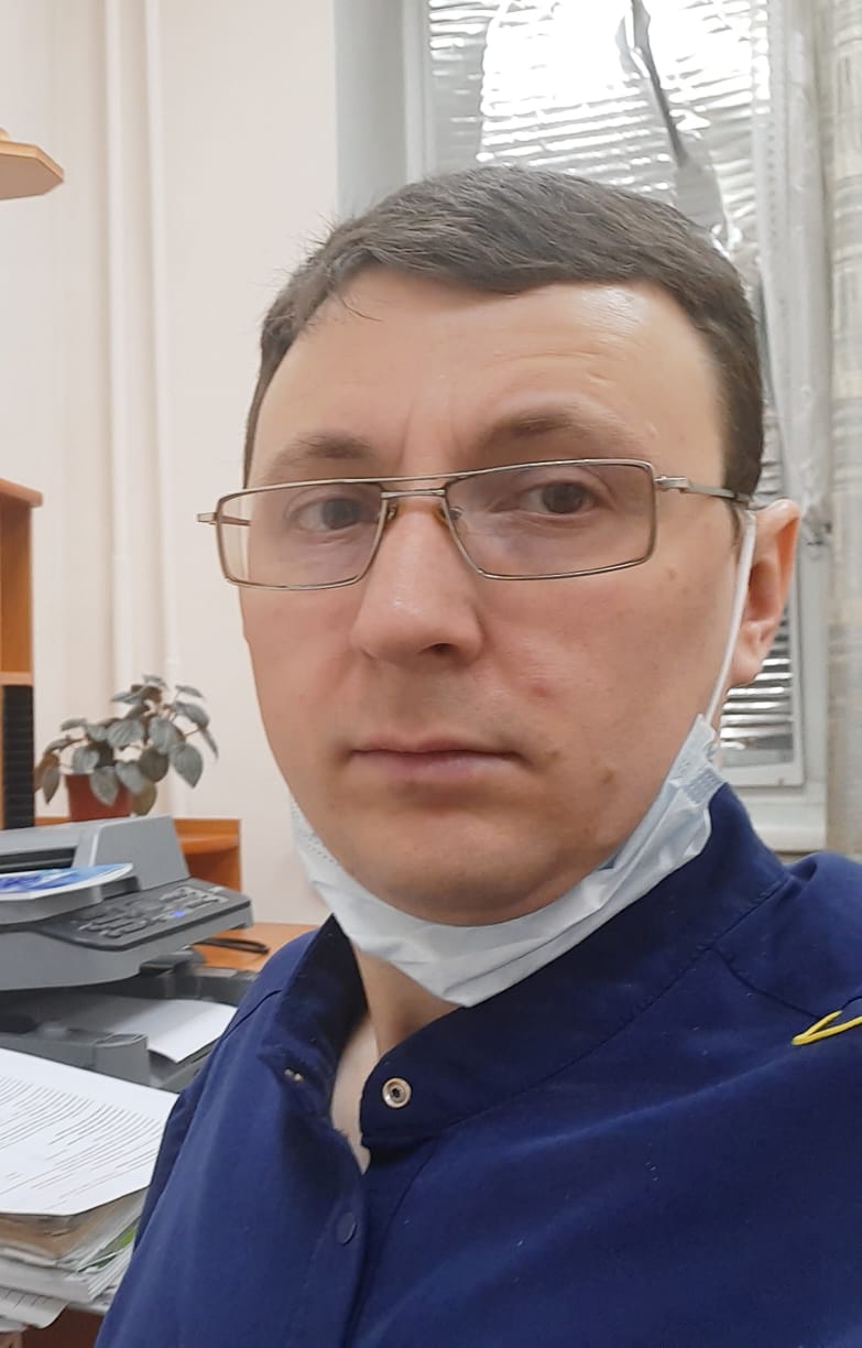 Ахапкин Федор Александрович  - Невролог