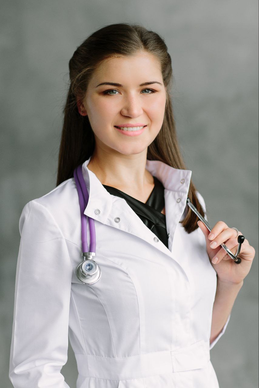 Калашникова Эльвира Маратовна - Педиатр